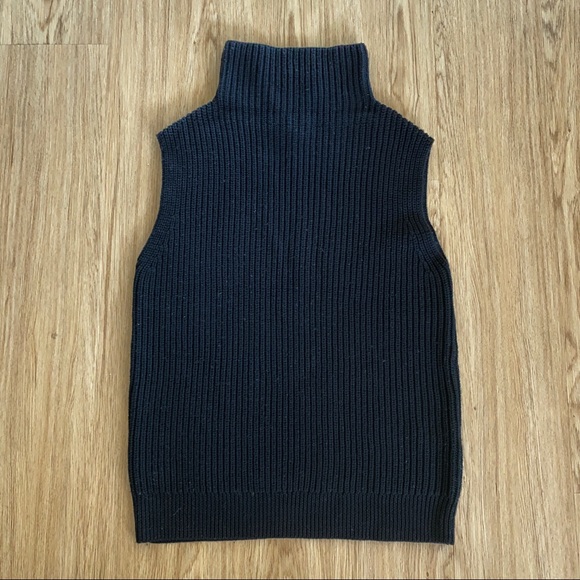 Aritzia Wilfred Sleeveless Turtleneck Sweater - Picture 3 of 6